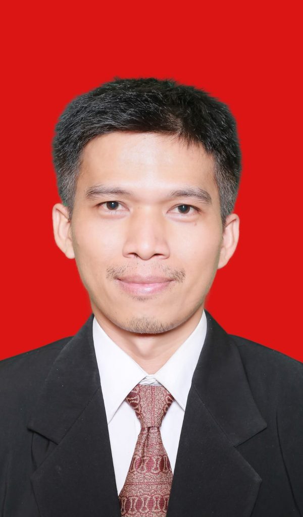 Hegit Hedi Winarno, S.Pd
