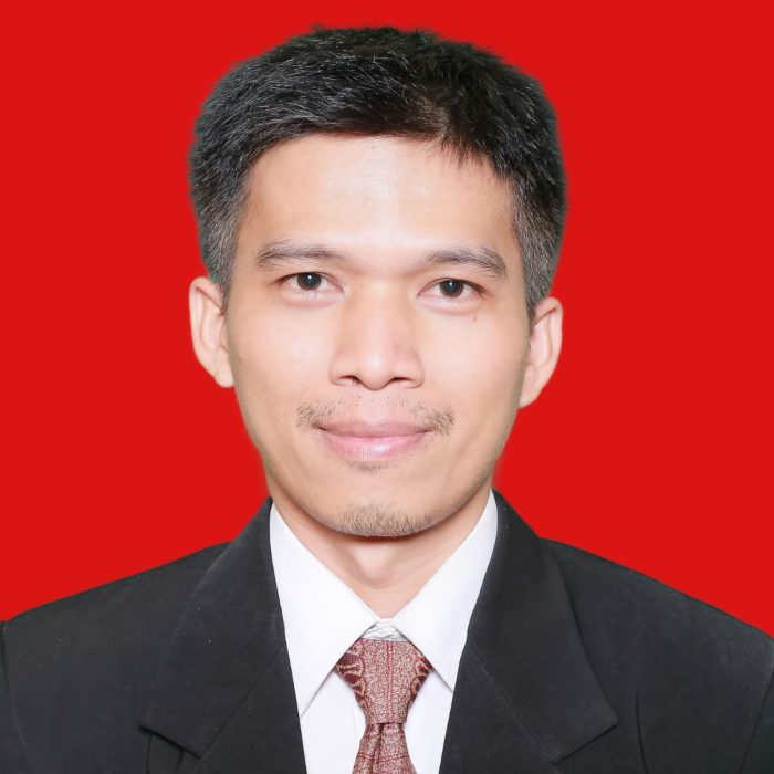 Hegit Hedi Winarno, S.Pd