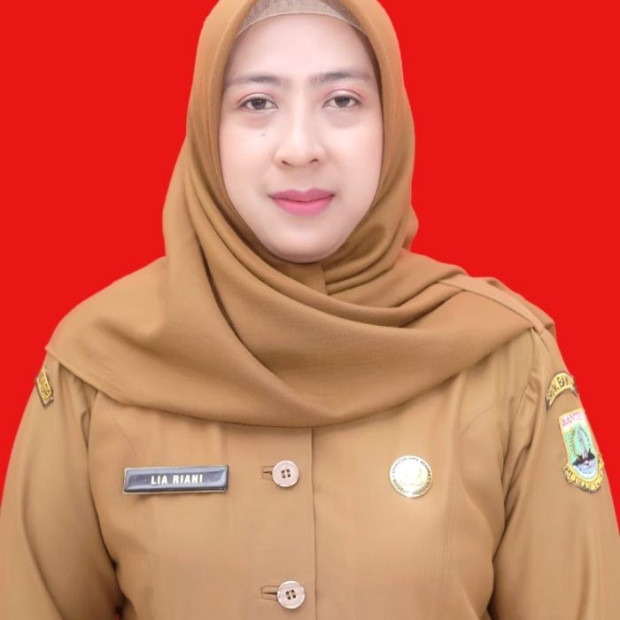 Lia Riani, S.Pd